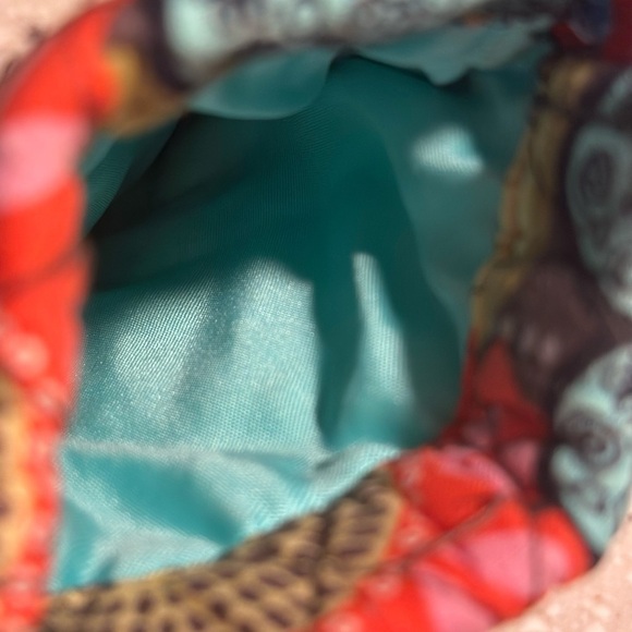 Vera Bradley Glenna Shoulder Bag, Wallet, Sunglass Case & Lanyard Shower Flowers - Picture 13 of 14